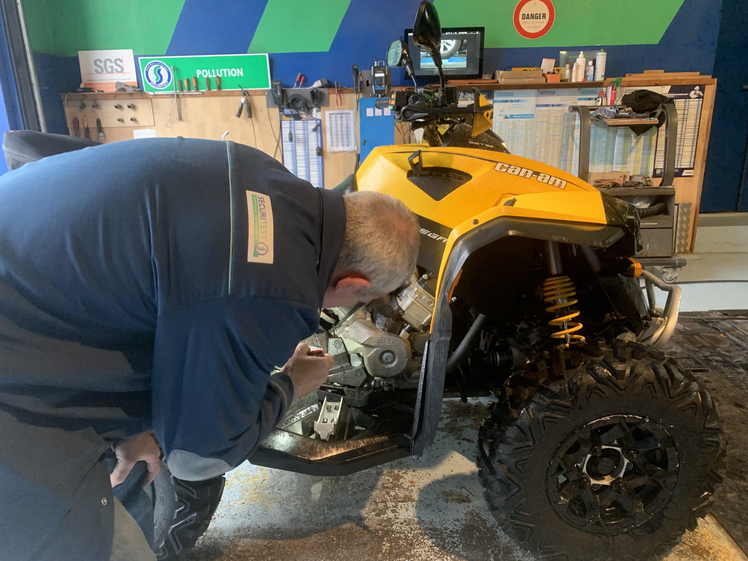 controle technique auto vs moto