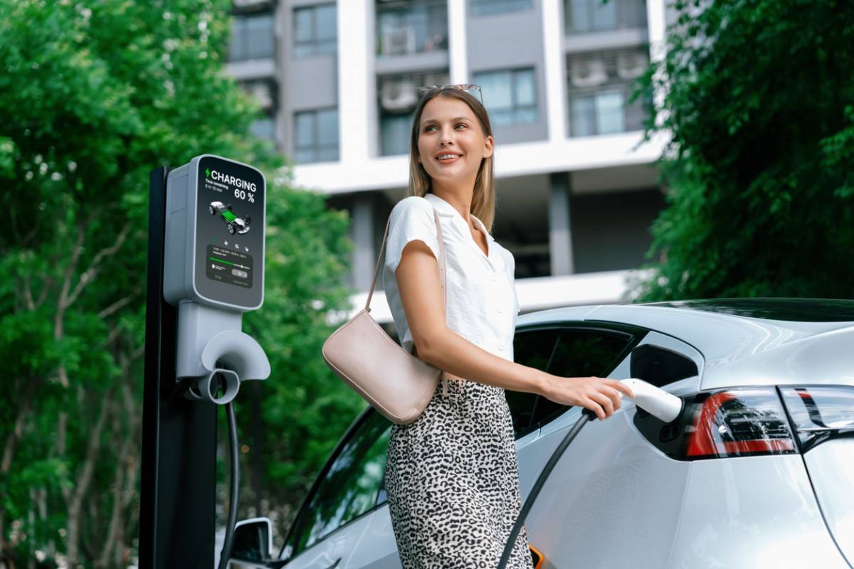 Véhicule électrique recharge freinage régénératif