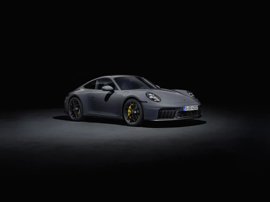 Porsche 911 Carrera GTS T-Hybrid