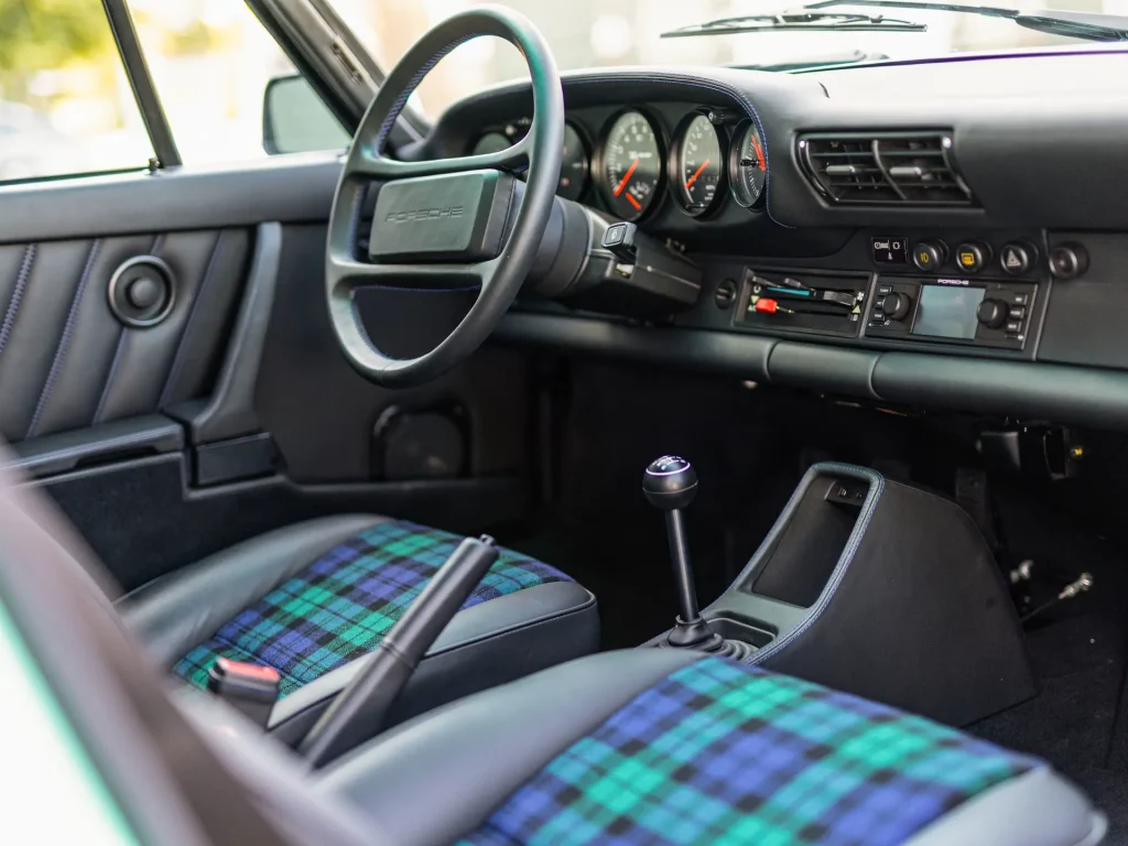 Porsche 911 Tag Turbo par Lazante