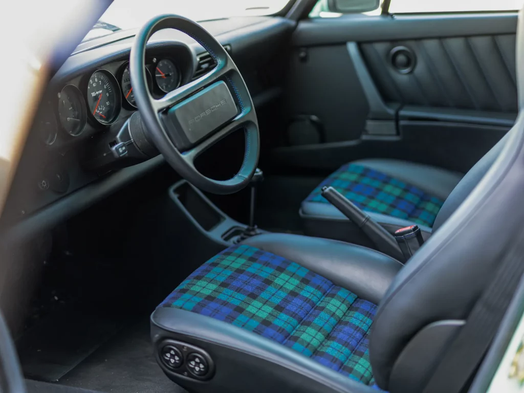 Porsche 911 Tag Turbo par Lazante
