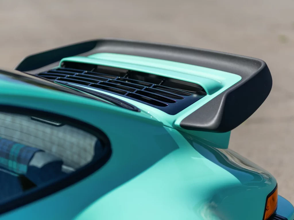 Porsche 911 Tag Turbo par Lazante