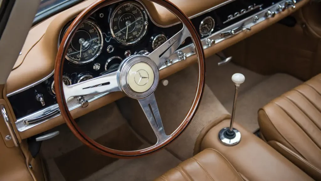  Mercedes-Benz 300 SL Gullwing