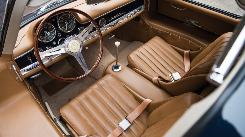  Mercedes-Benz 300 SL Gullwing