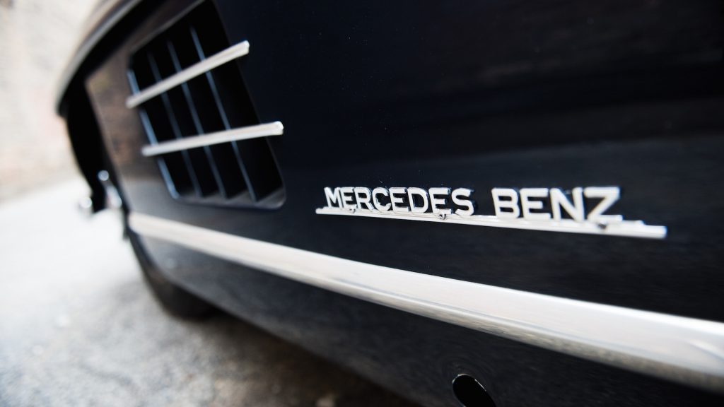  Mercedes-Benz 300 SL Gullwing