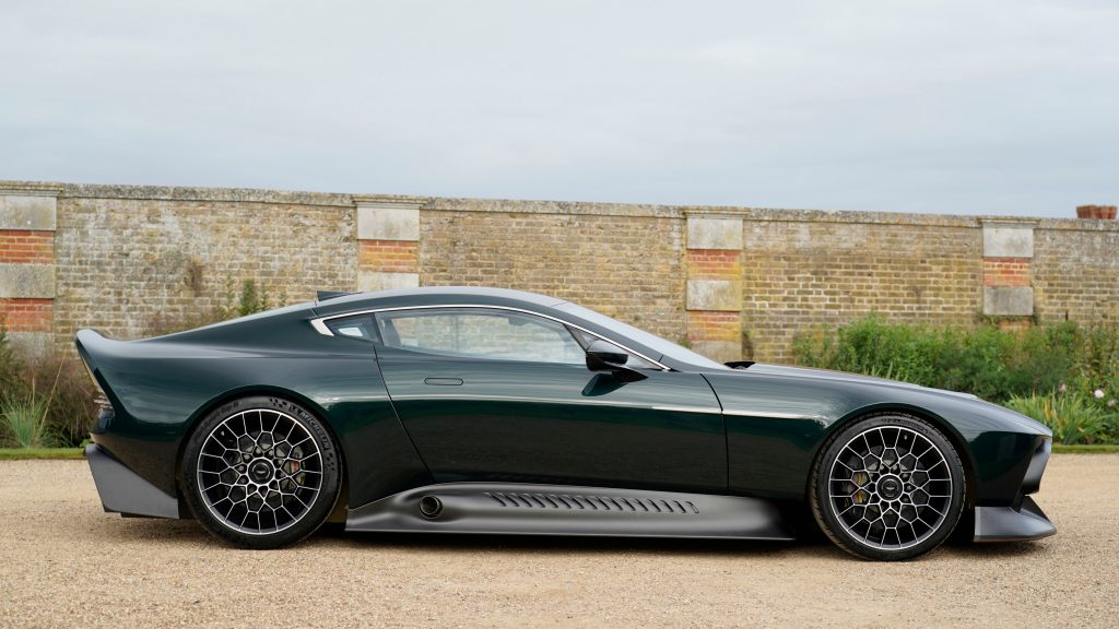 Aston Martin Victor