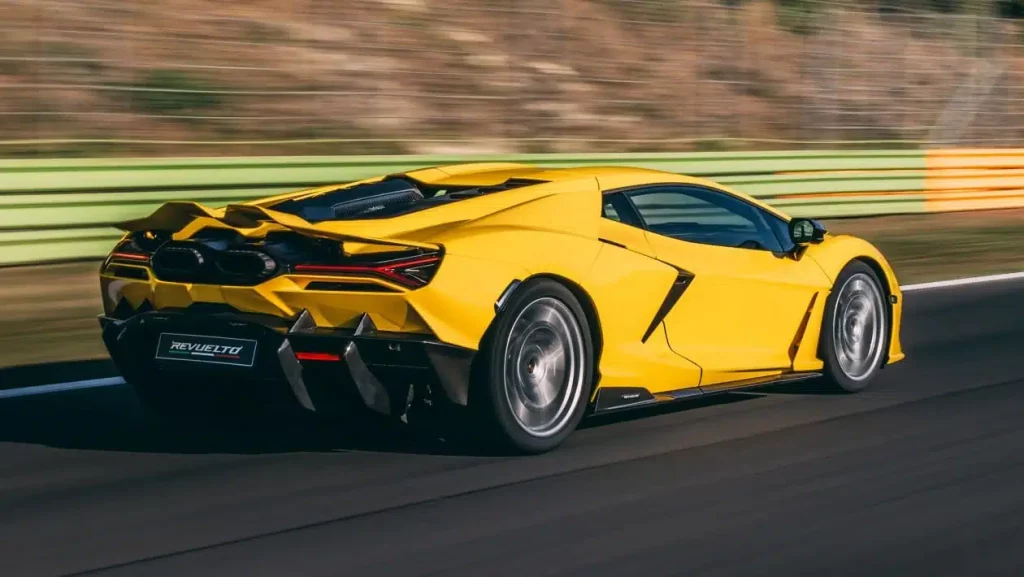 Lamborghini Revuelto SC