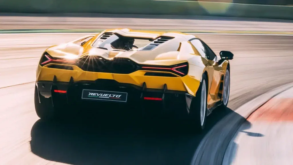 Lamborghini Revuelto SC