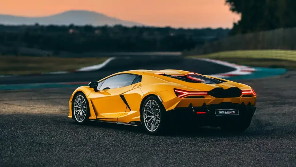 Lamborghini Revuelto SC