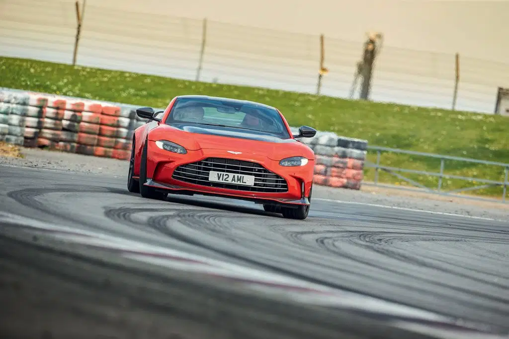 Vantage v12