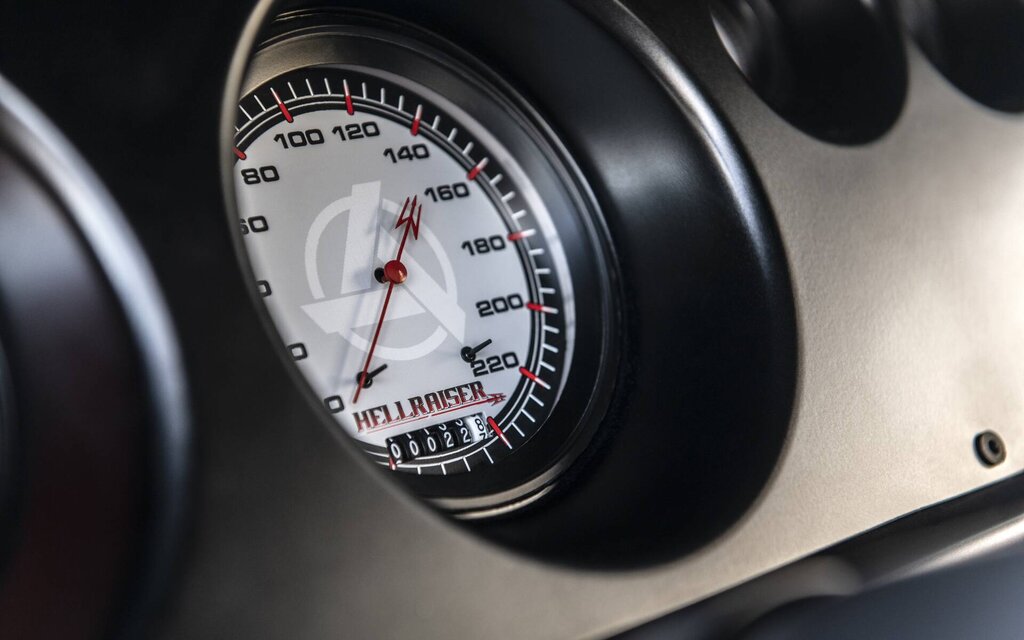 compteur Dodge Charger Hellraiser 1000 chevaux