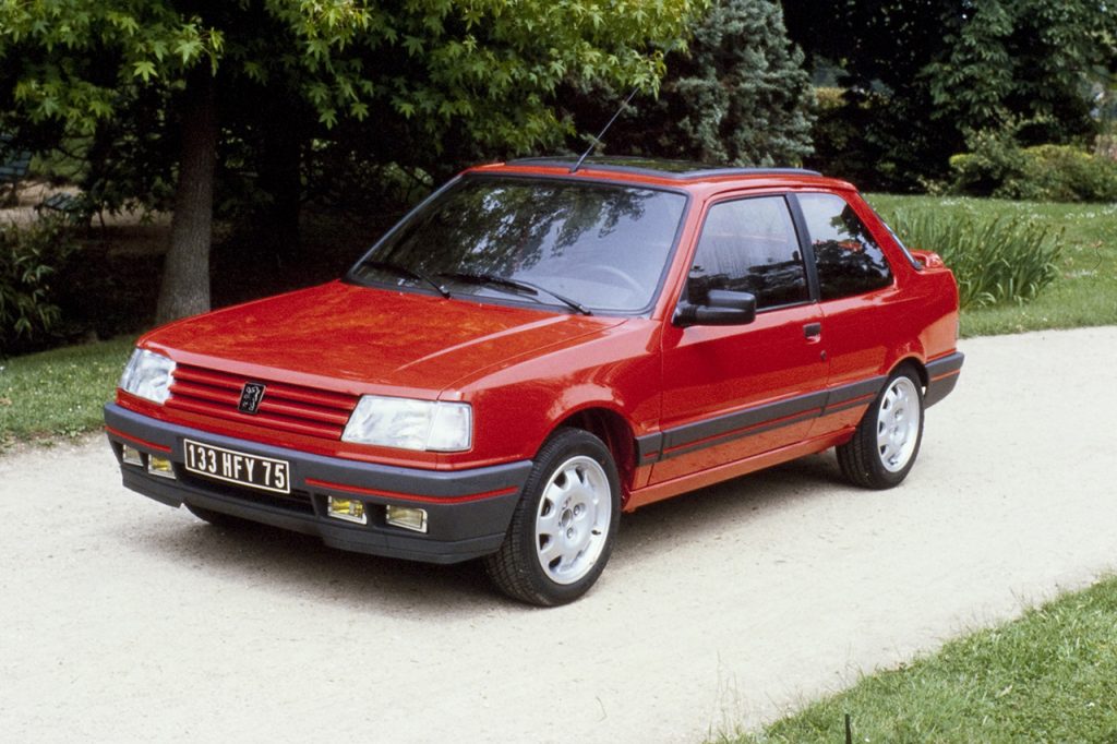 309 GTI rouge avant
