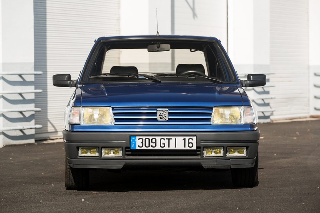 309 GTI 16 bleu miami